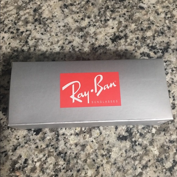 Ray-Ban Wayfarer - Picture 8 of 8